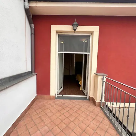 Apollonia A Pochi Passi Dal Lungo Mare Di *